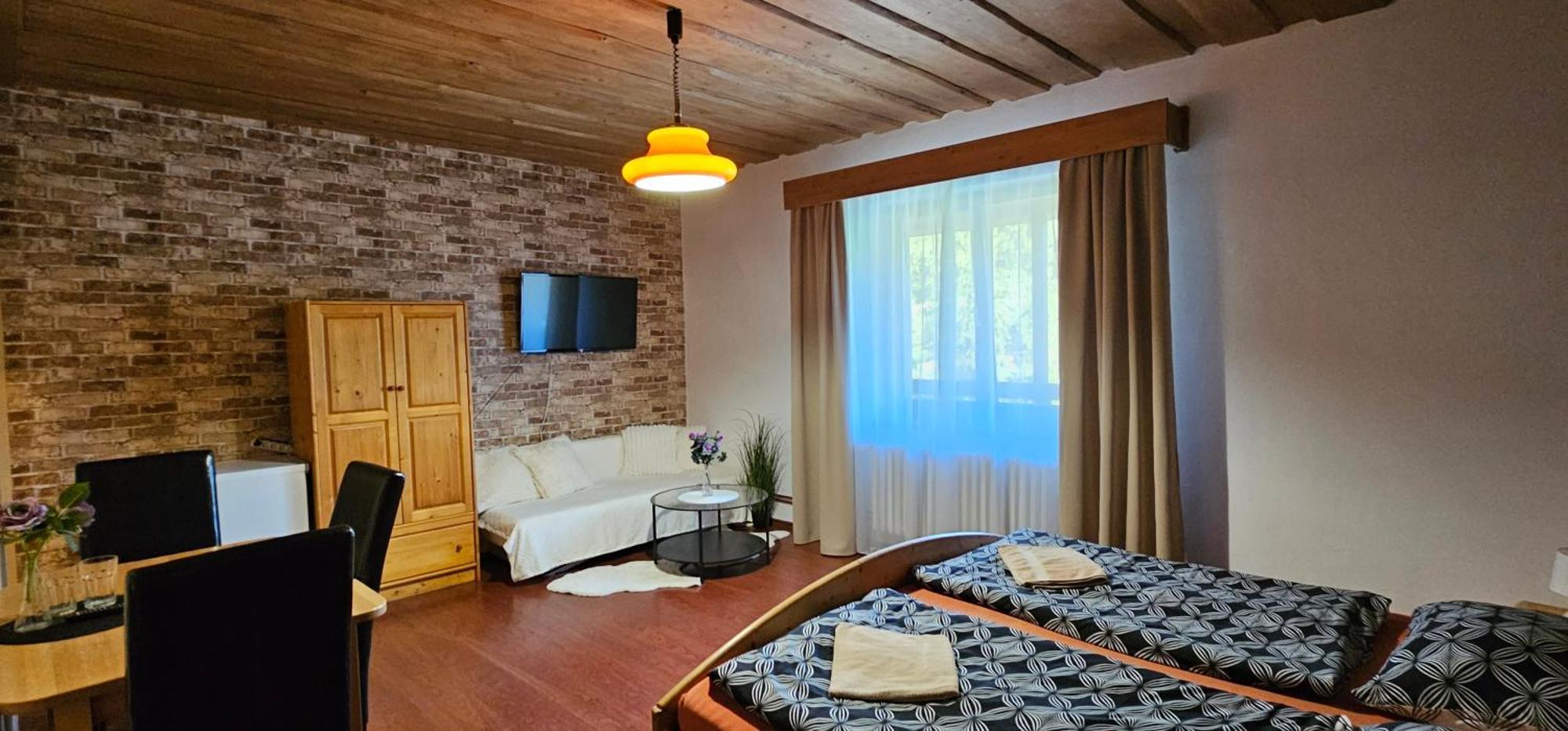 U Certa Hotel Cercany Ngoại thất bức ảnh